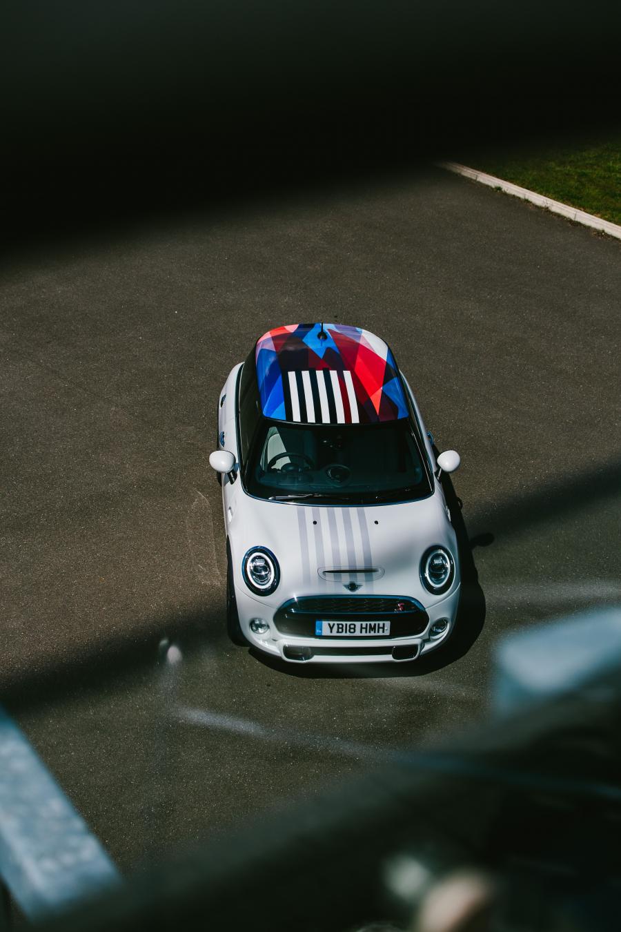  Mini Cooper S for Royal Wedding (F56) 2018 года  (фото 29 из 64)